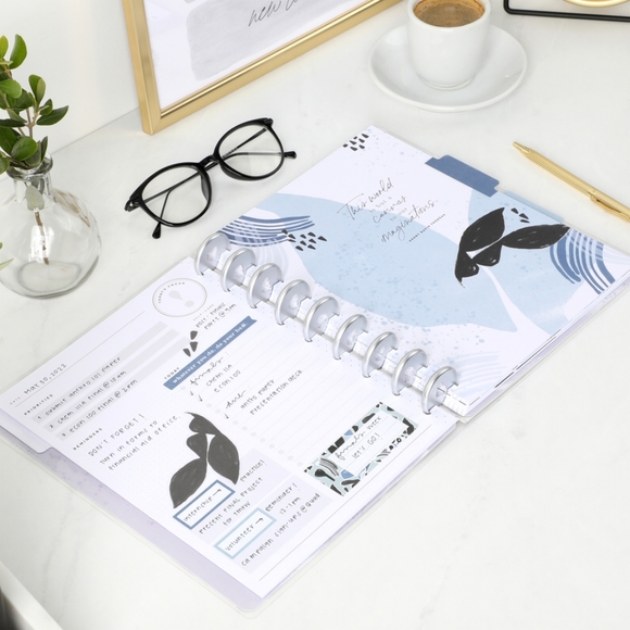 New Undated Funky Abstracts Happy Planner Classic Daily Layout 4 Months 2023 - Picture 15 of 16